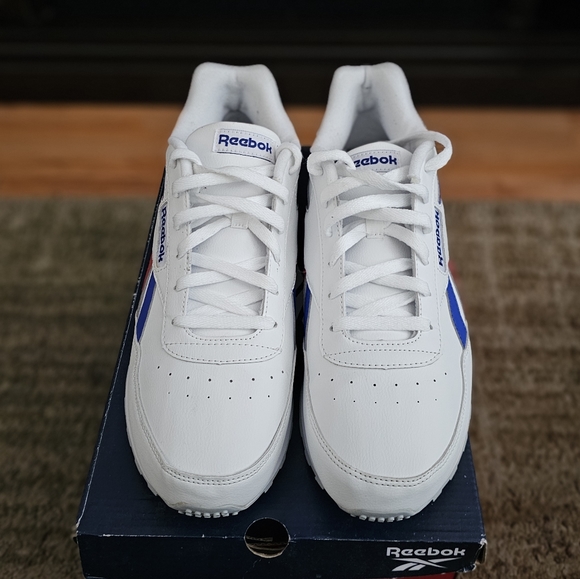 Reebok Classic - Picture 1 of 7